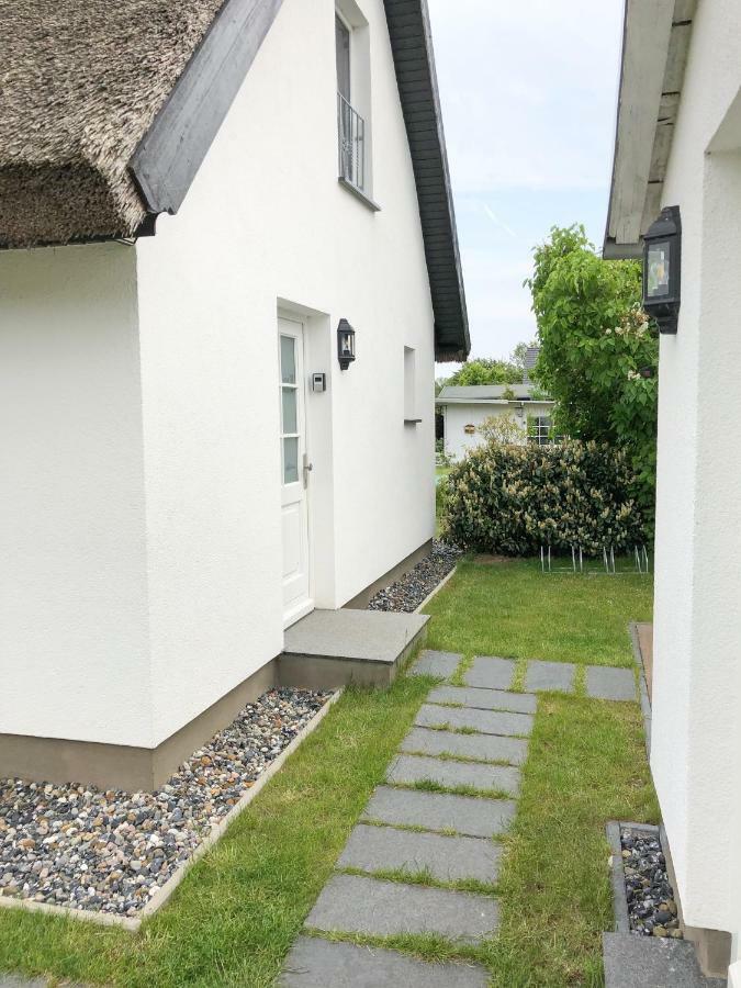 Reetferienhaus - Schaprode Hafen Esterno foto
